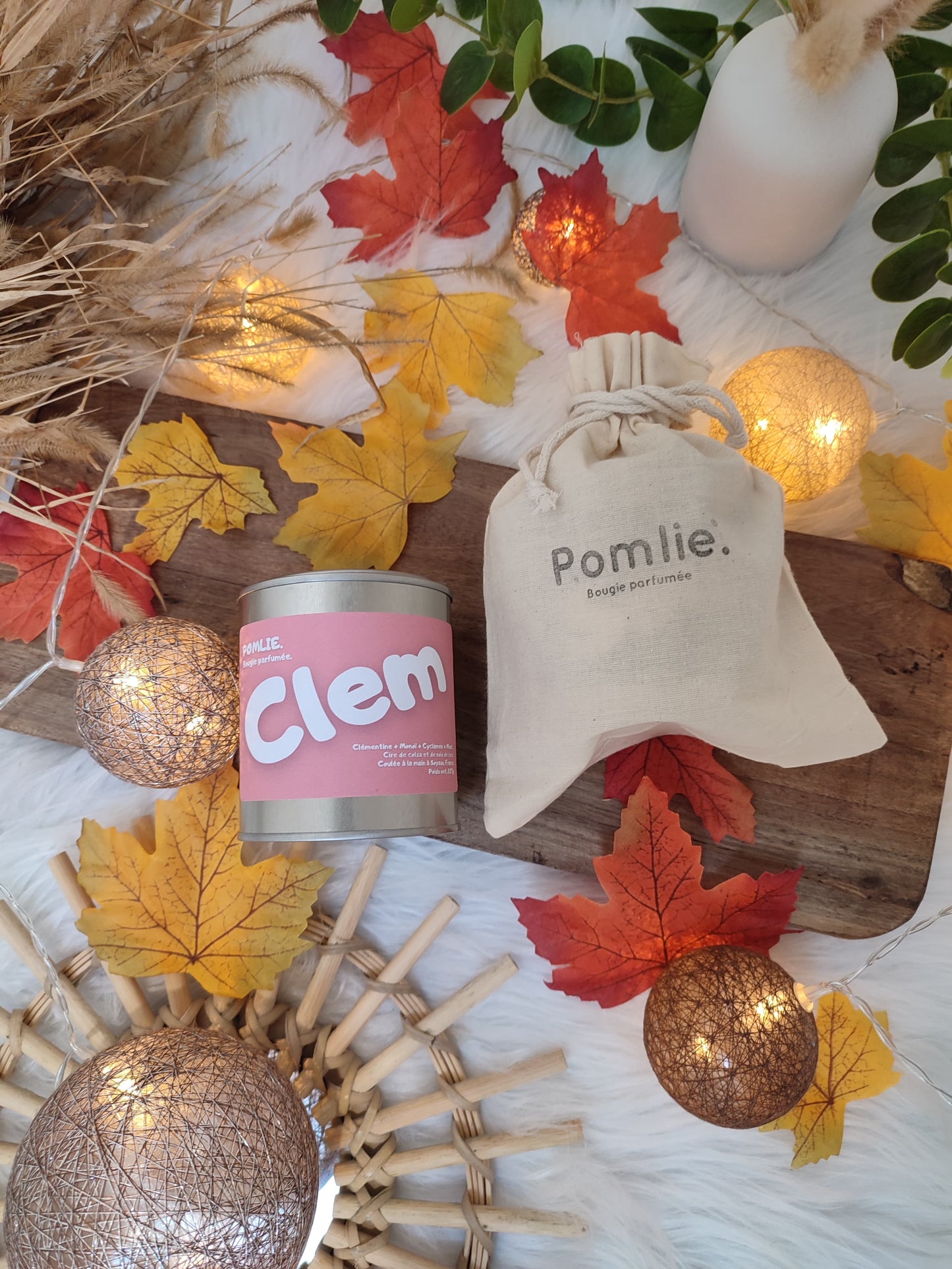 Bougie Parfumée CLEM (227g) | Clémentine + Monoï + Cyclamen + Musc